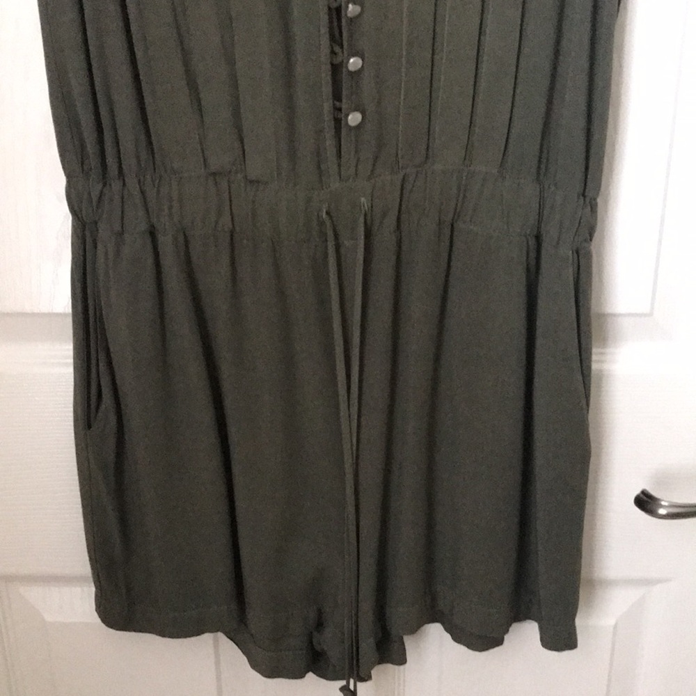 Splendid Short Romper - Picture 3 of 4